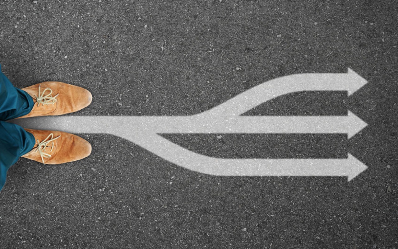 Read more about the article The connection between risk taking and decision making